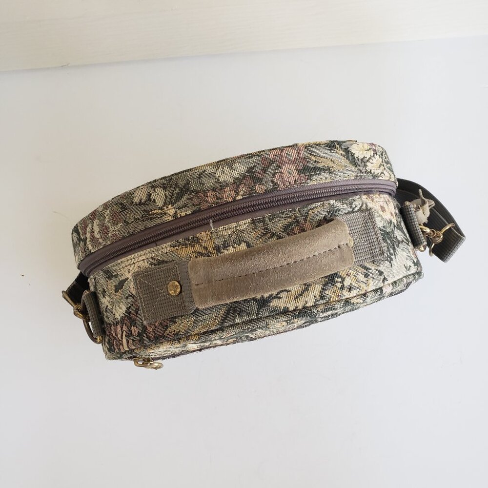 Vintage 90s / Y2K Ricardo Beverly Hills tapestry rounded luggage bag - Picture 8 of 14